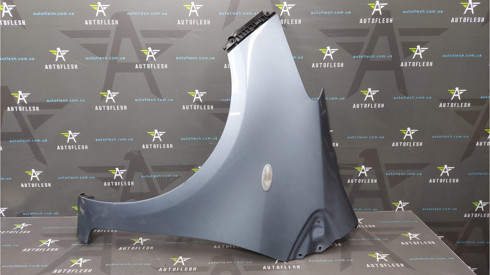 Крыло переднее левое 5381252210 Toyota Yaris тойота ярис бу